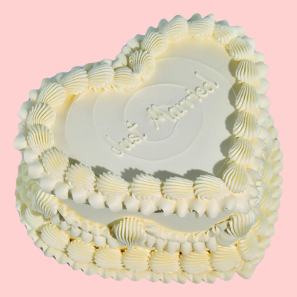 Vintage Torte Deluxe